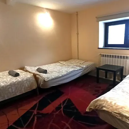 Hostel Komfort Borek Krakow Exterior photo